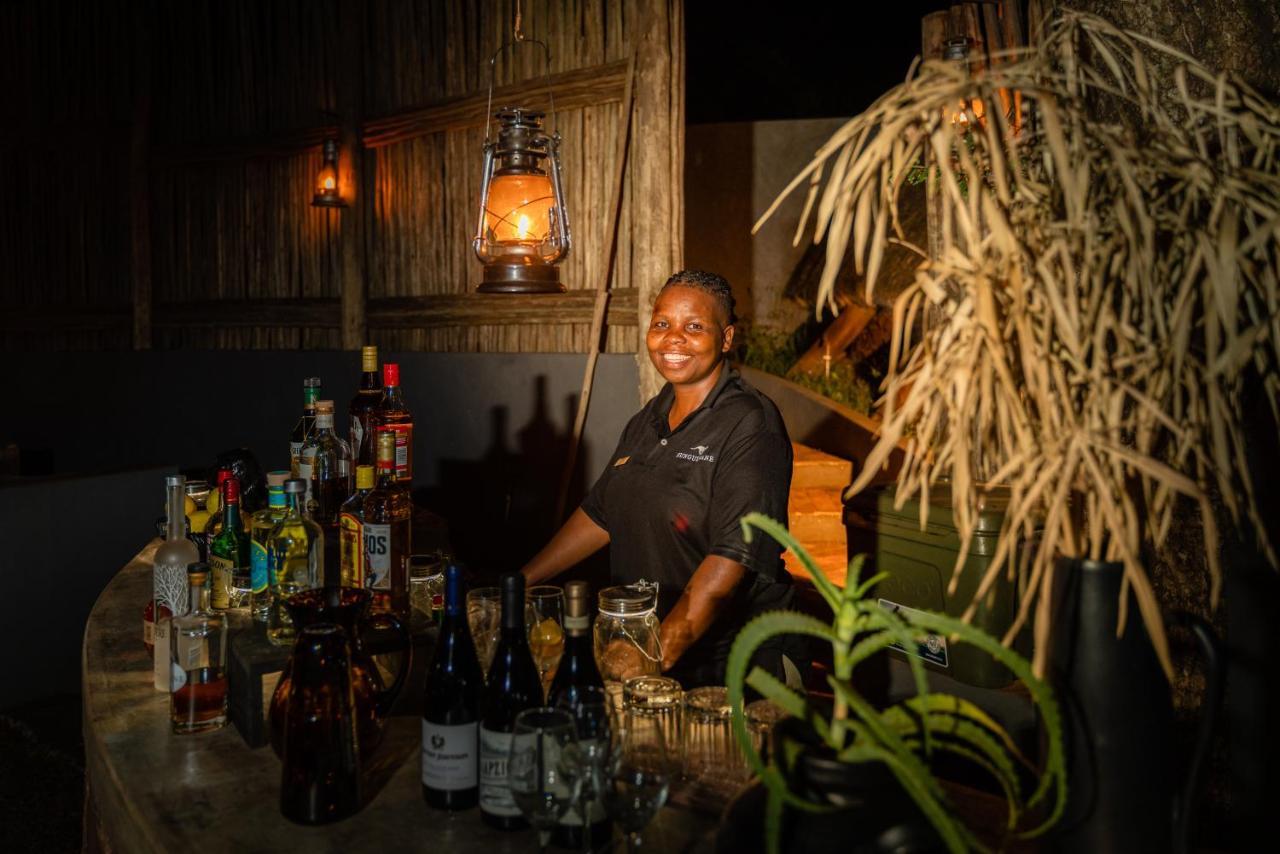 Sungulwane Private Game Lodge Хлухлуве Экстерьер фото