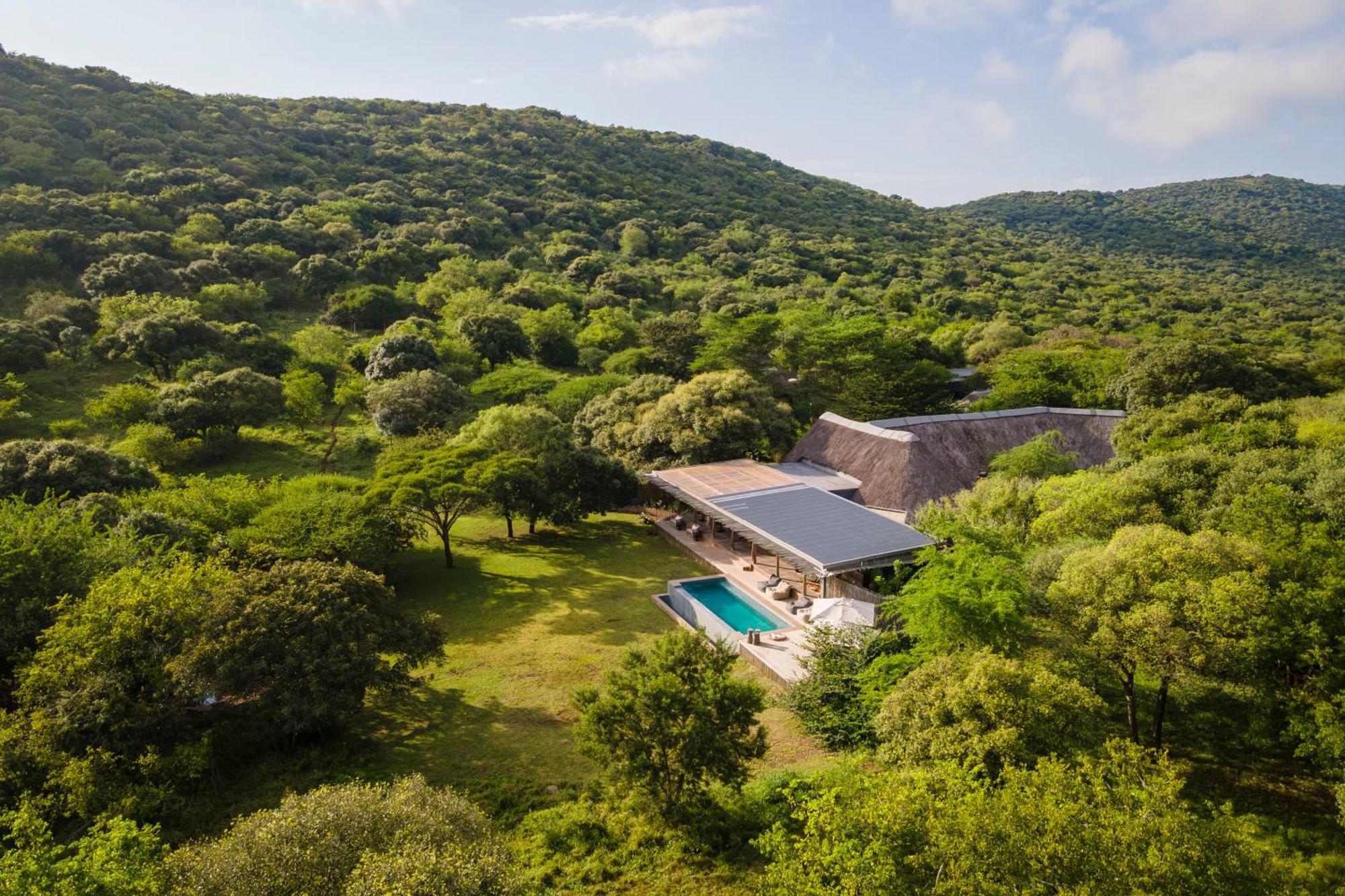 Sungulwane Private Game Lodge Хлухлуве Экстерьер фото